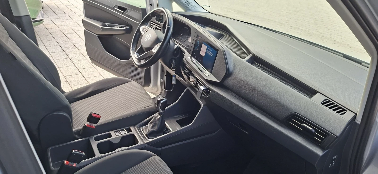 VW Caddy 2.0D, снимка 8 - Автомобили и джипове - 55388118