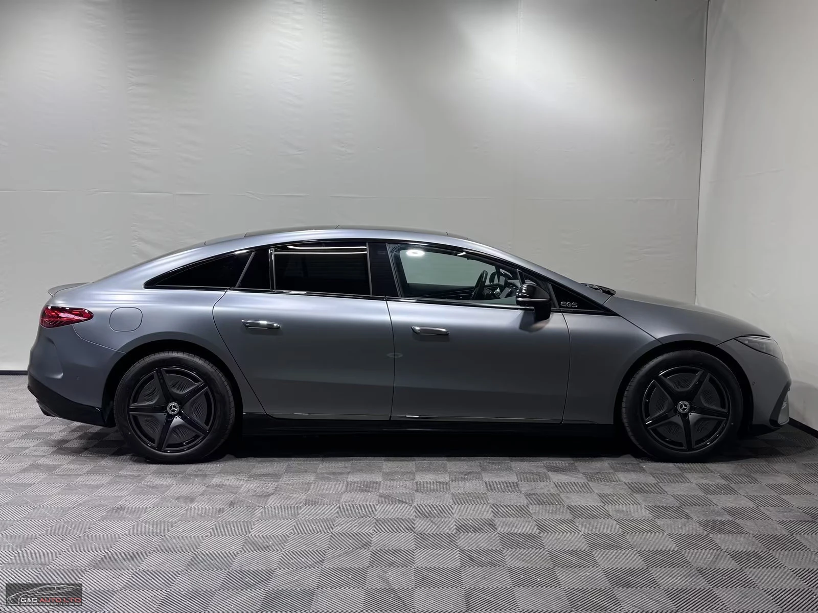 Mercedes-Benz EQS 450+ /360HP/AMG/PANO/NIGHT/360/HUD/BURM/728z, снимка 7 - Автомобили и джипове - 55586527