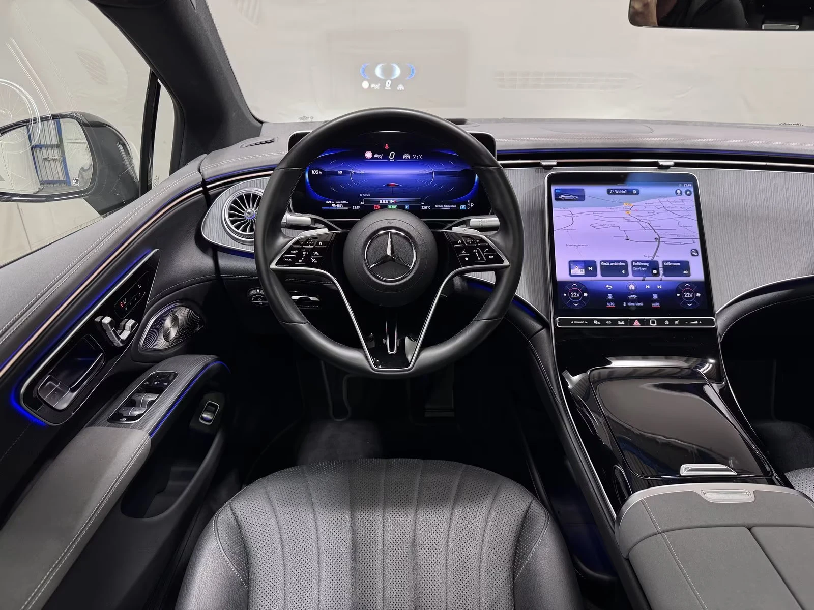 Mercedes-Benz EQS 450+ /360HP/AMG/PANO/NIGHT/360/HUD/BURM/728z, снимка 10 - Автомобили и джипове - 55586527