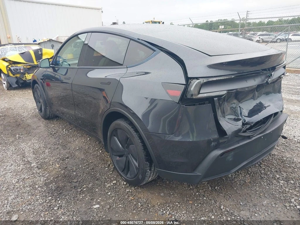 Tesla Model Y PREMIUM | CARFAX | АВТОФИНАНСИРАНЕ, снимка 3 - Автомобили и джипове - 55858964