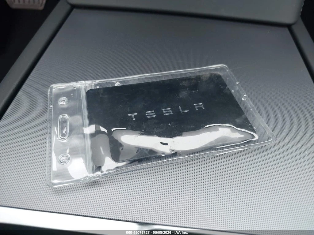 Tesla Model Y PREMIUM | CARFAX | АВТОФИНАНСИРАНЕ, снимка 11 - Автомобили и джипове - 55858964