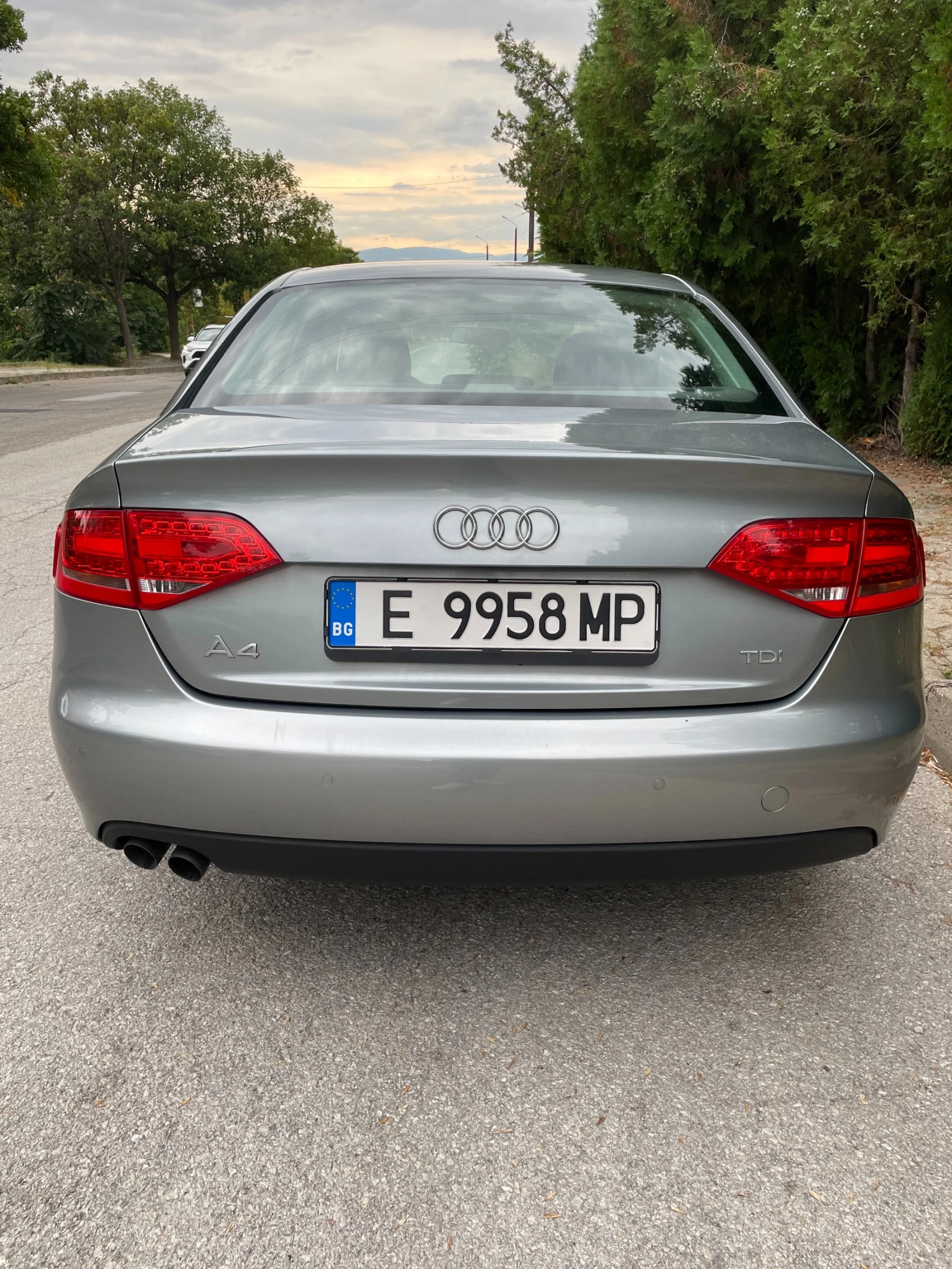 Audi A4, снимка 5 - Автомобили и джипове - 56629516