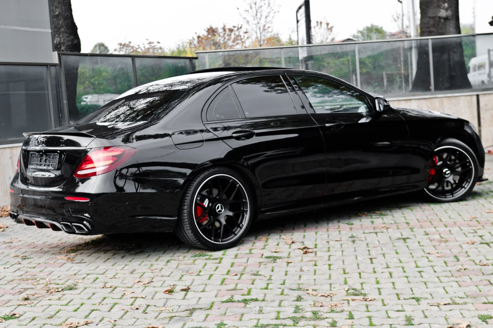 Mercedes-Benz E 400 d/6.3/AMG/4M/PANO/TV/20 | Mobile.bg � ����������� 7