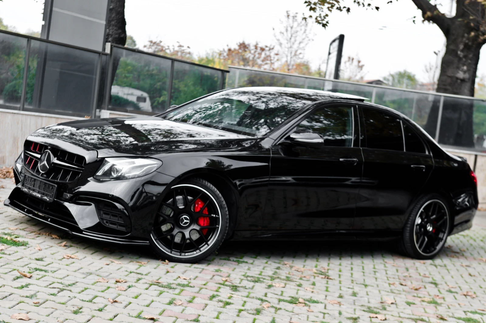 Mercedes-Benz E 400 d/6.3/AMG/4M/PANO/TV/20 | Mobile.bg � ����������� 3