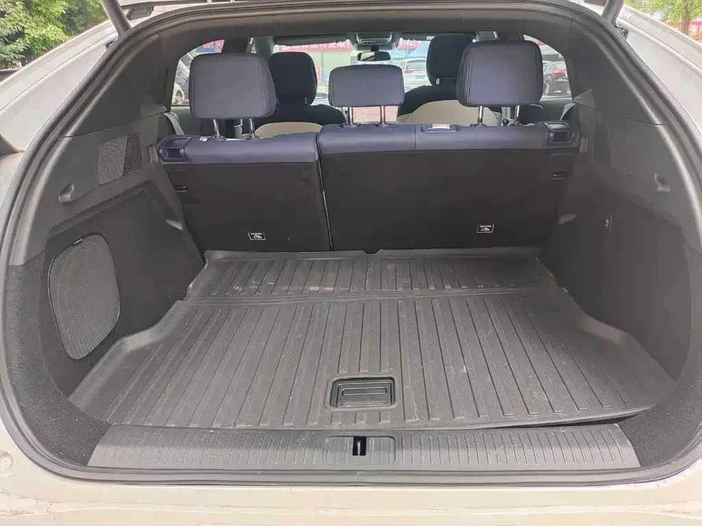 Xpeng G6, снимка 7 - Автомобили и джипове - 56710906