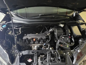 Honda Cr-v 2.0i Executive 4x4 #88 000км.# Пълен сервиз Хонда, снимка 14