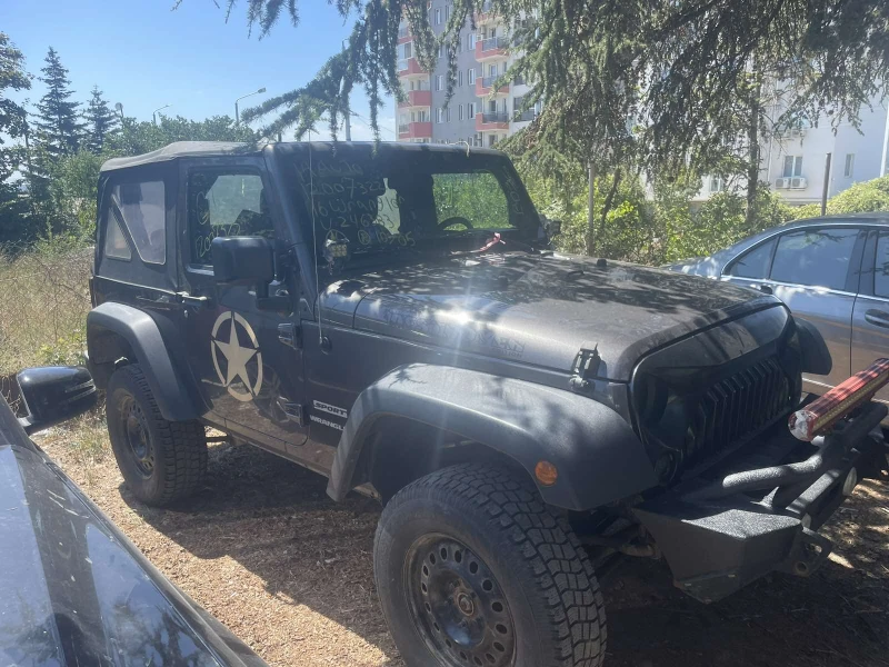 Jeep Wrangler 3, 6  Sport, снимка 3 - Автомобили и джипове - 46970735