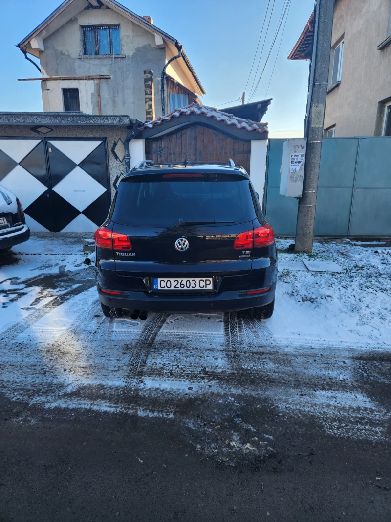 VW Tiguan, снимка 3 - Автомобили и джипове - 48551905