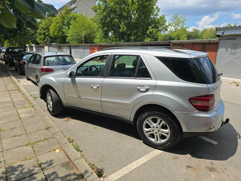 Mercedes-Benz ML 350 ML, снимка 4 - Автомобили и джипове - 49578808