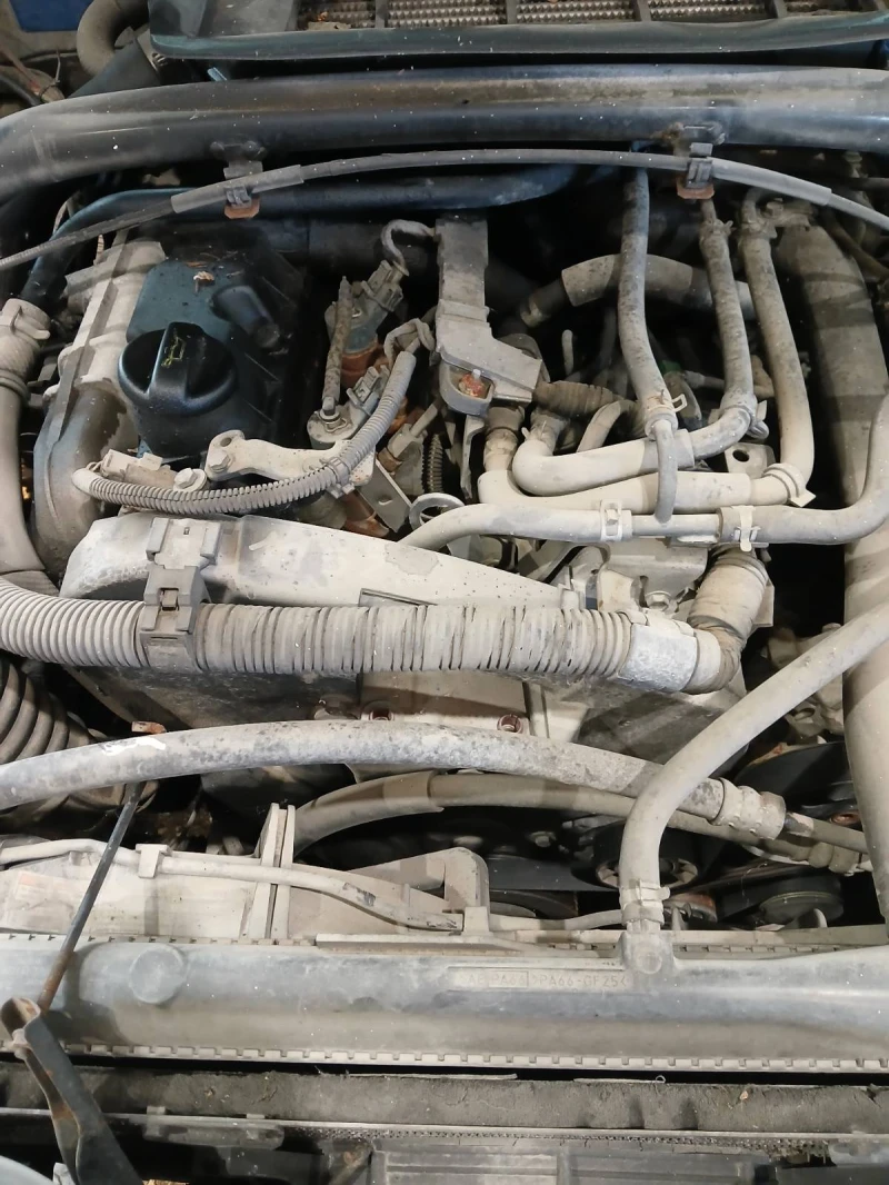 Suzuki Grand vitara 2.0d RHZ, снимка 6 - Автомобили и джипове - 50930314