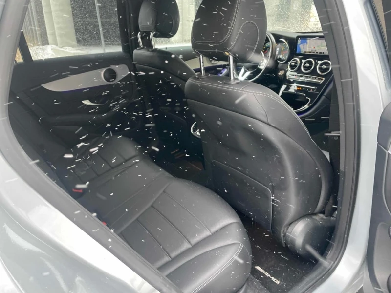 Mercedes-Benz GLC * 300 * CARFAX * БЕЗ ПЪРВОНАЧАЛНА ВНОСКА, снимка 12 - Автомобили и джипове - 53182487