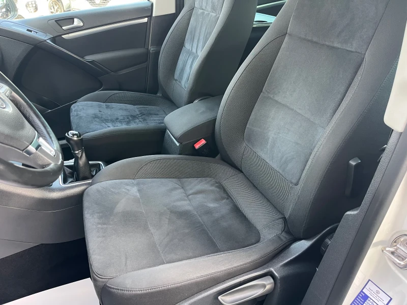VW Tiguan 2.0 TDI Highline, снимка 9 - Автомобили и джипове - 53427939
