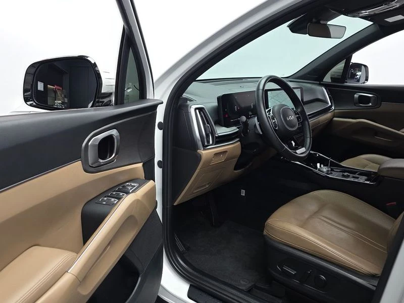 Kia Sorento HEV 1.6 4WD| 230к.с.| ВКЛ.ТЕХНОТЕСТ, снимка 10 - Автомобили и джипове - 55274536