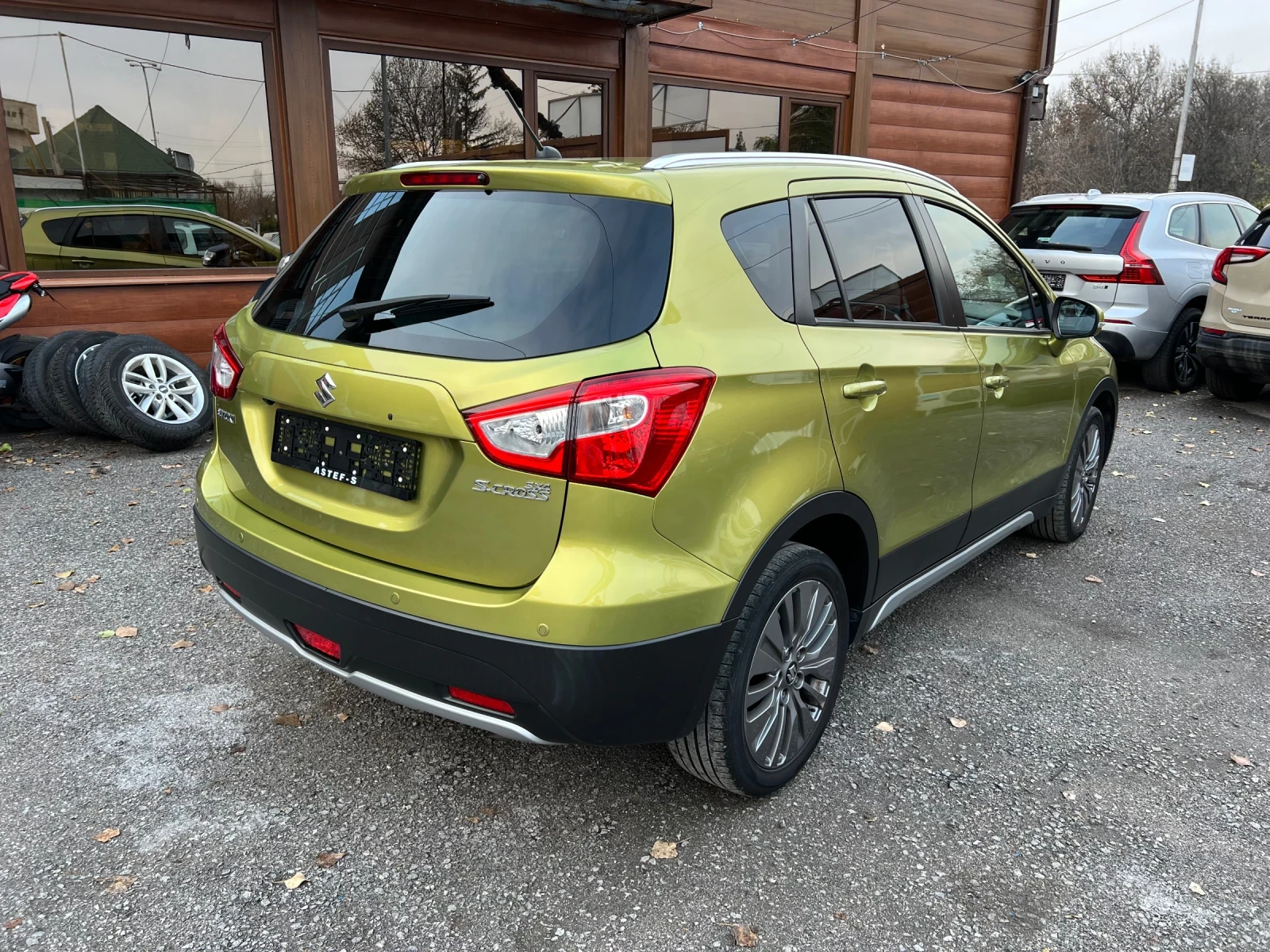 Suzuki SX4 S-Cross 1.6 D Comfort+ Keyless Навигация  Камера 139718 км - изображение 5