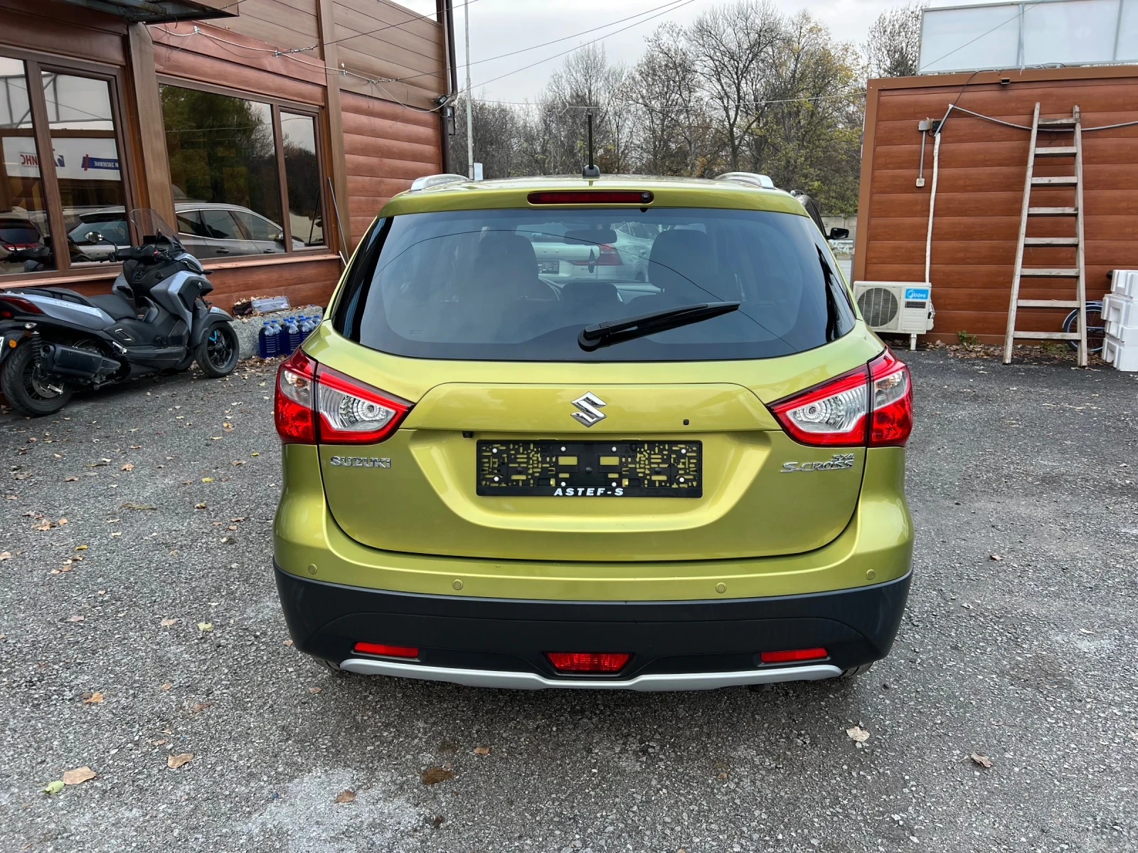 Suzuki SX4 S-Cross 1.6 D Comfort+ Keyless Навигация  Камера 139718 км - изображение 6