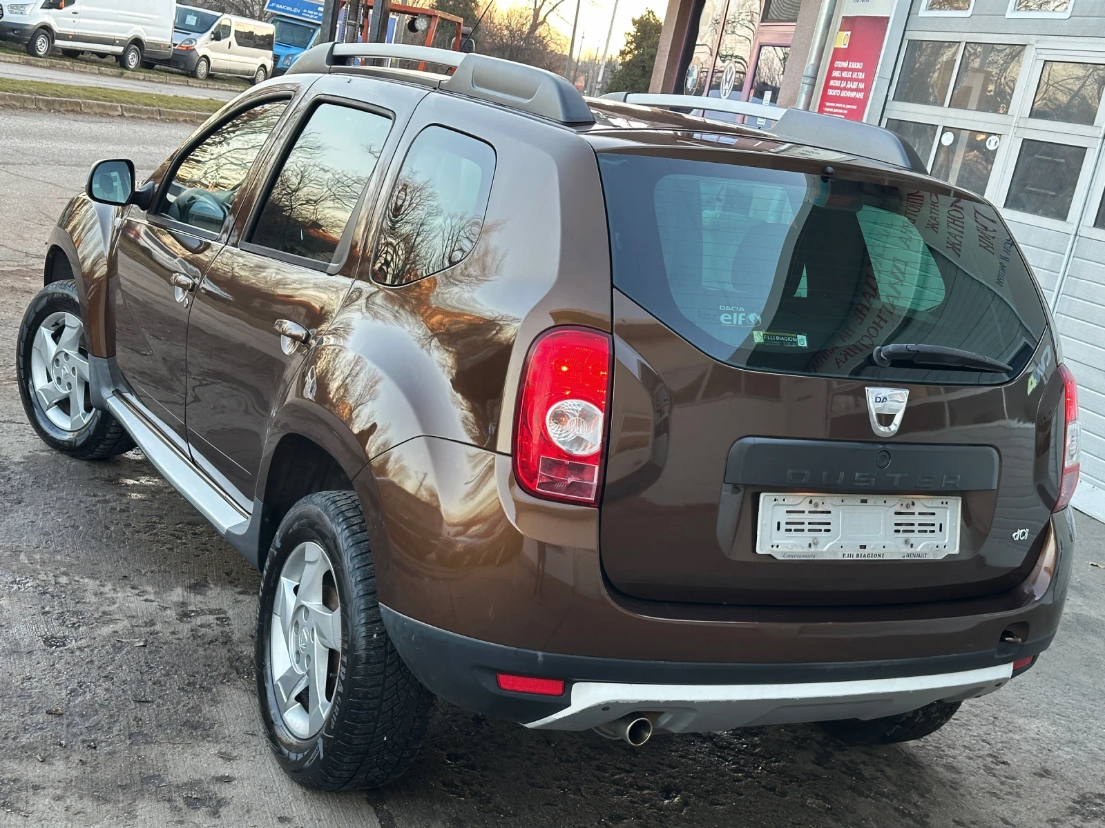 Dacia Duster 1.5dCi* 4x4 - изображение 6