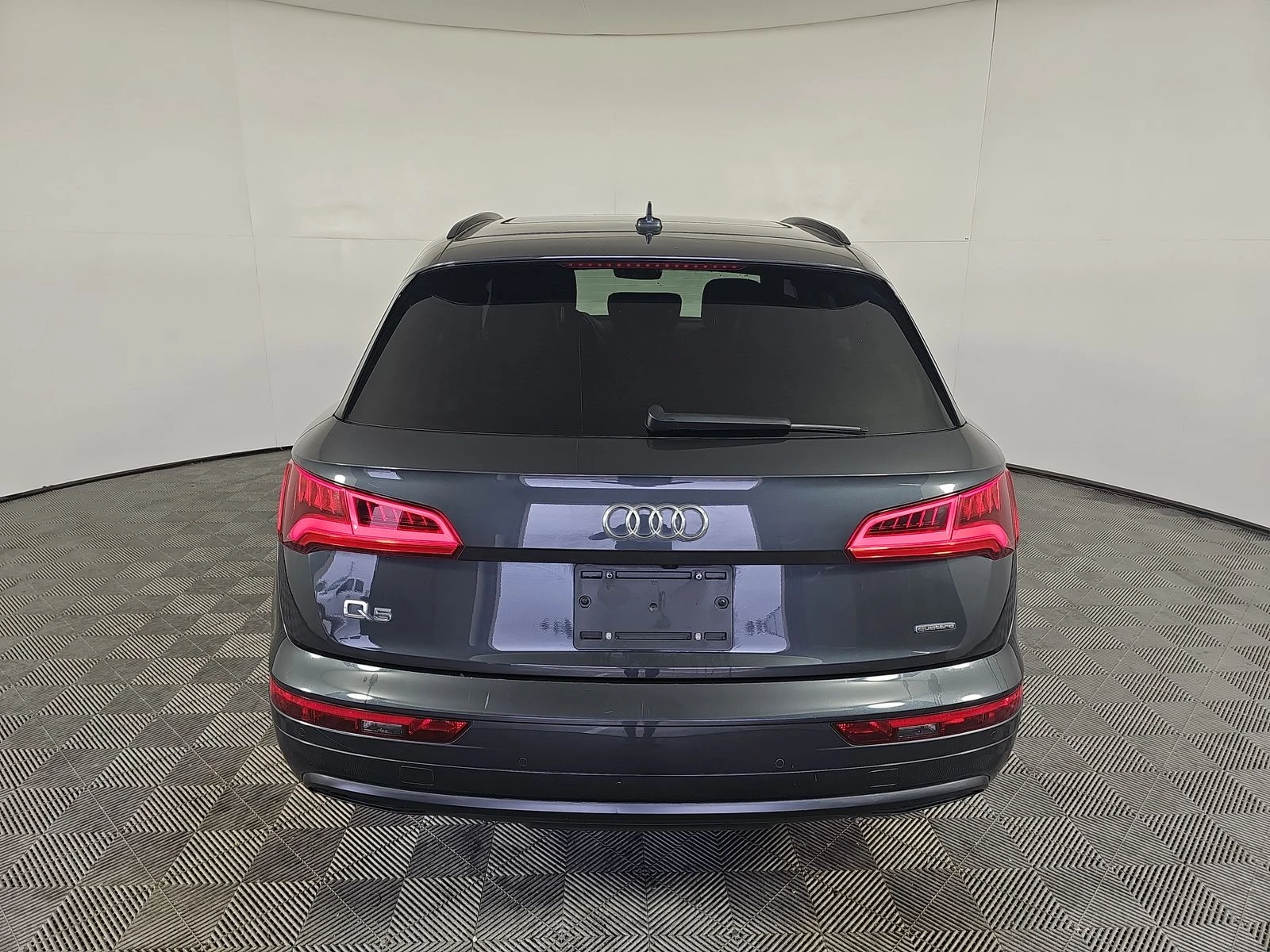 Audi Q5 * Audi Pre Sense* Heated Steering*  - изображение 6