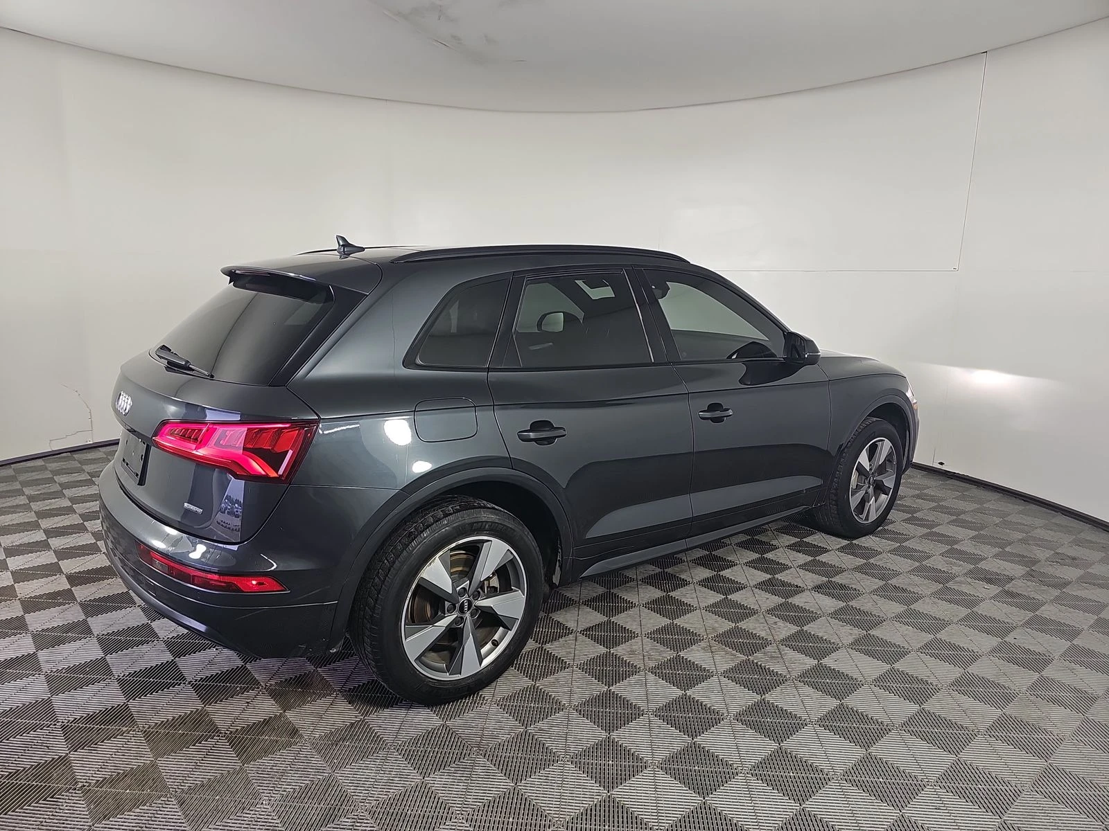 Audi Q5 * Audi Pre Sense* Heated Steering*  - изображение 5