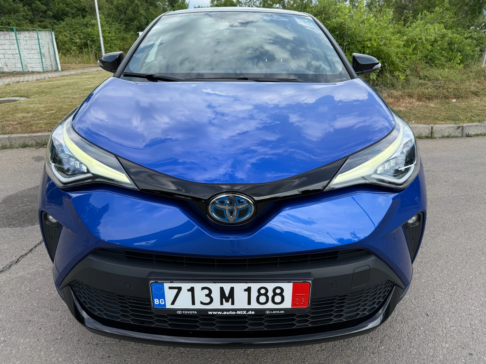 Toyota C-HR 2.0 HYBRID 184 KC JBL ALCANTARA ГАРАНЦИЯ ГЕРМАНИЯ - изображение 2