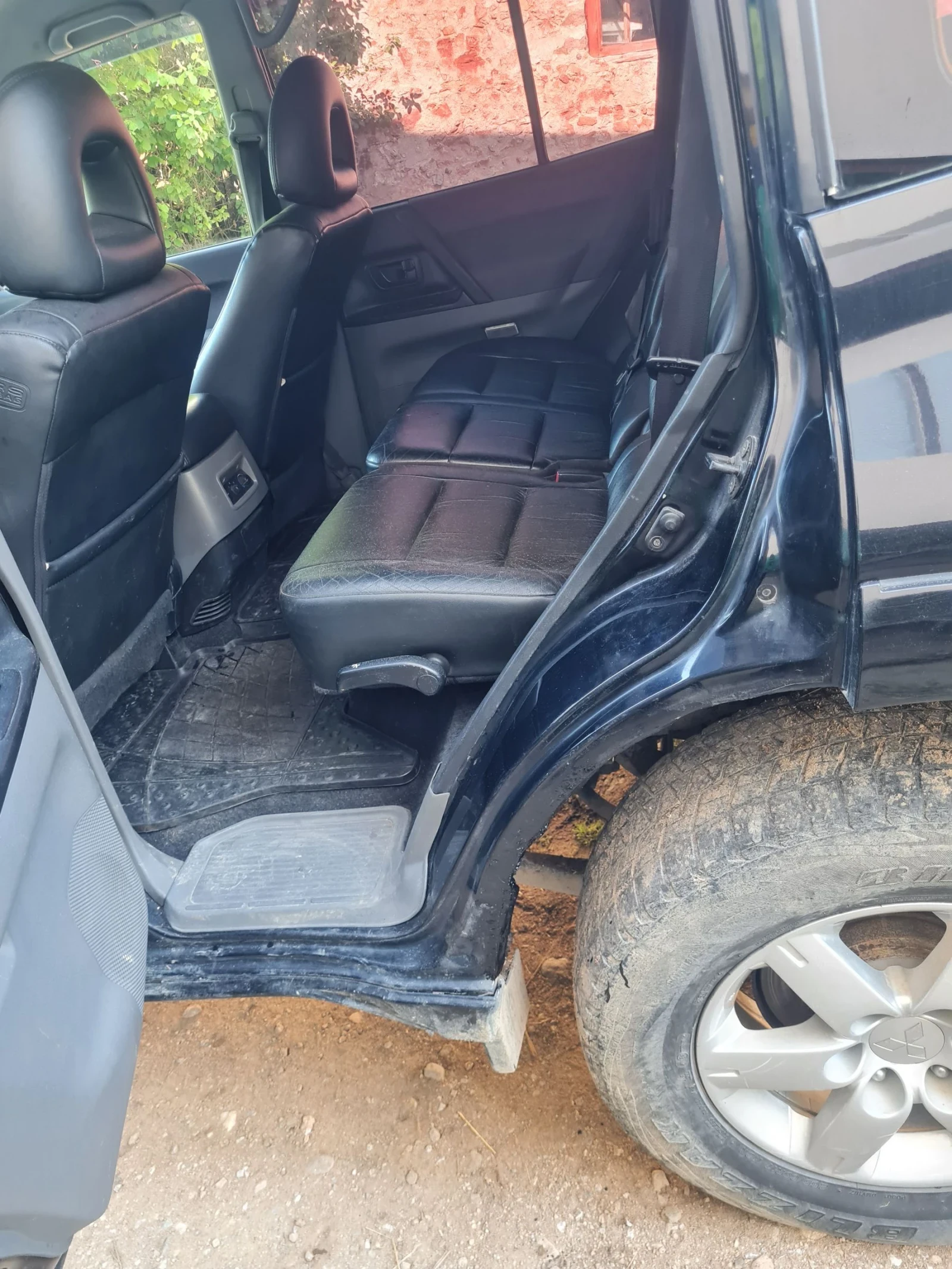 Mitsubishi Pajero 3.2 DiD - изображение 4