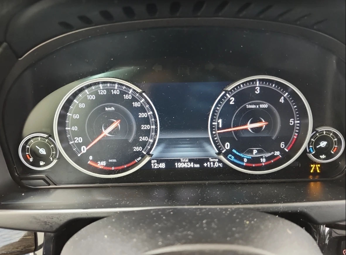 BMW X5 XDRIVE35D - изображение 7