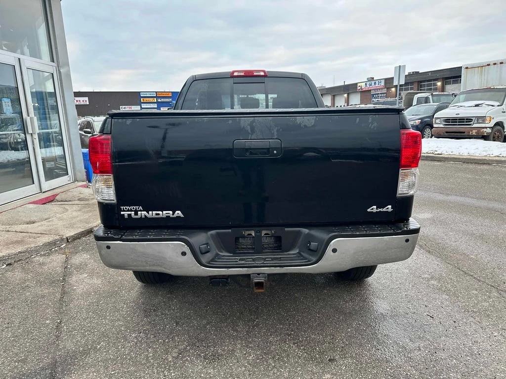 Toyota Tundra * SR5 * CARFAX * БЕЗ ПЪРВОНАЧАЛНА ВНОСКА - изображение 4