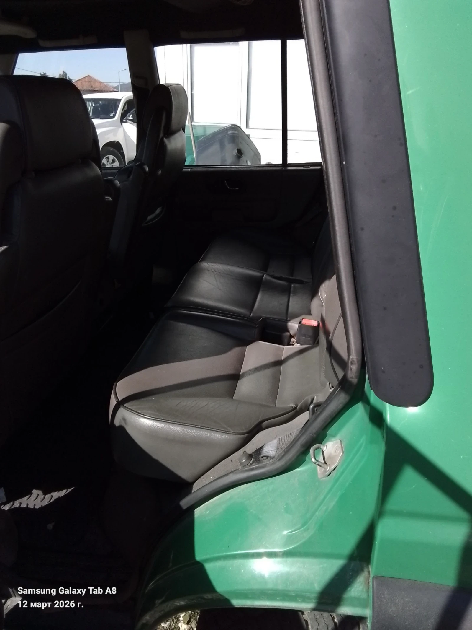 Land Rover Discovery 2, снимка 8 - Автомобили и джипове - 53811544