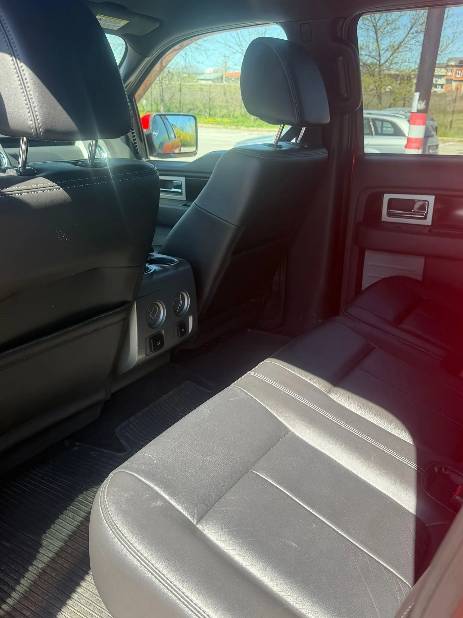 Ford F150, снимка 15 - Автомобили и джипове - 54136304