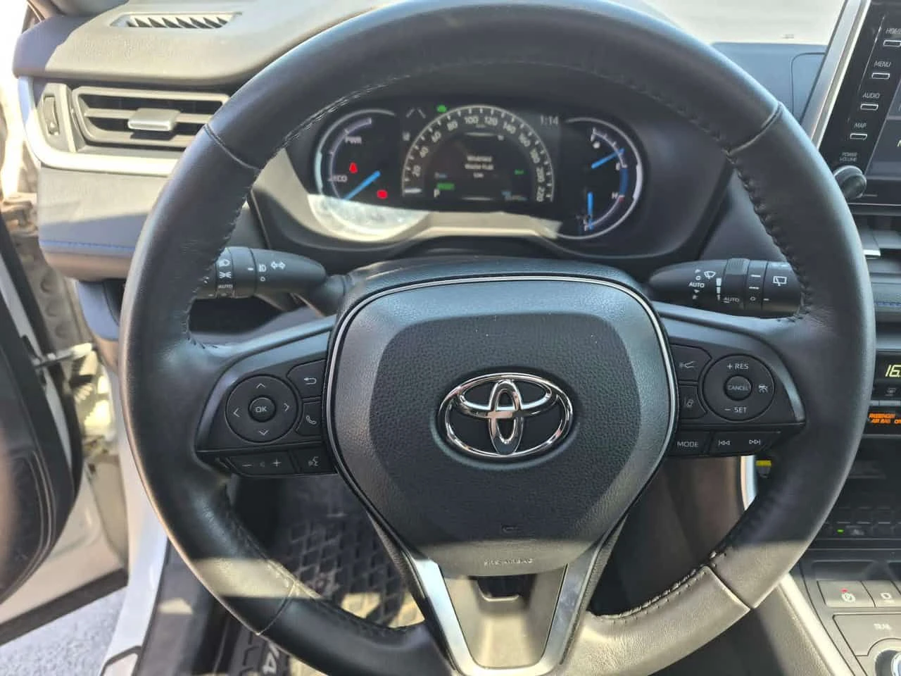 Toyota Rav4 Hybrid XLE  CARFAX, снимка 8 - Автомобили и джипове - 54466023