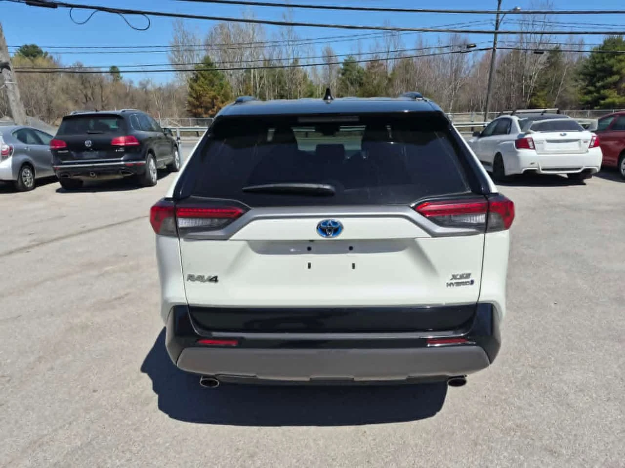 Toyota Rav4 Hybrid XLE  CARFAX, снимка 4 - Автомобили и джипове - 54466023