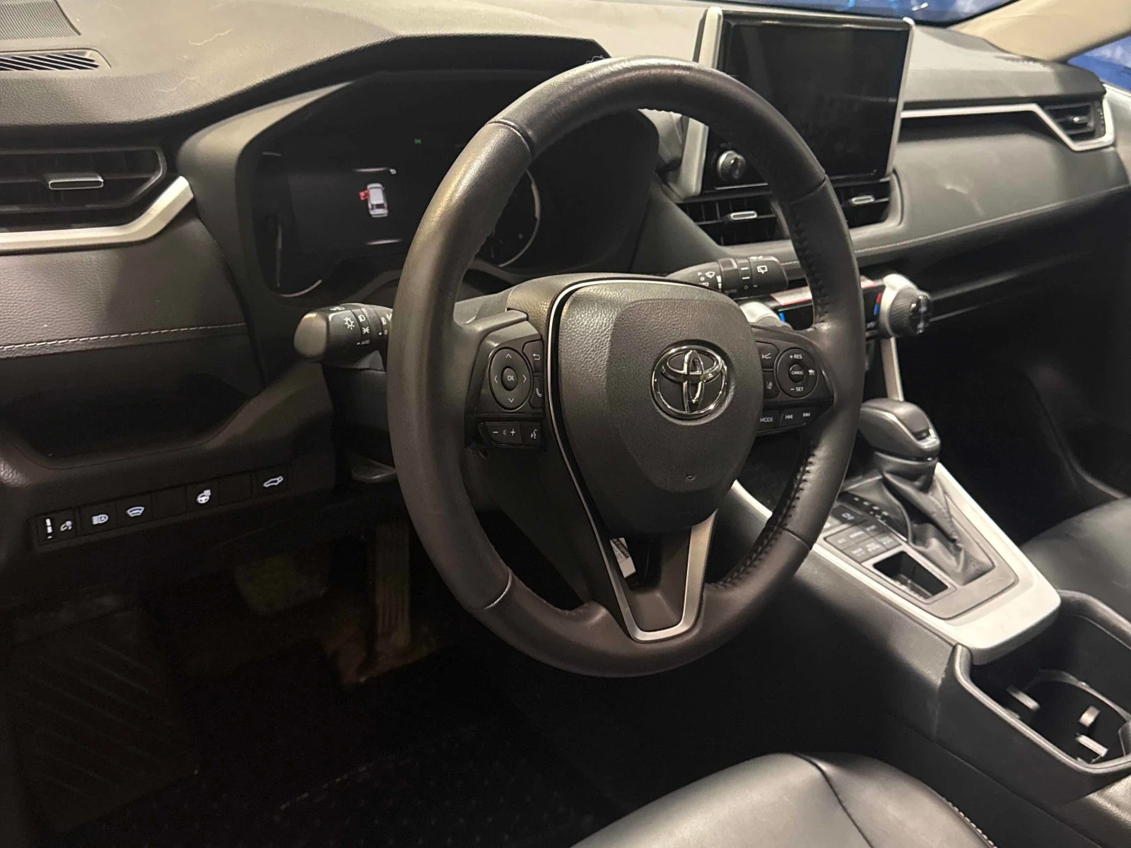 Toyota Rav4 XLE * * CARFAX * * АВТО КРЕДИТ * * , снимка 7 - Автомобили и джипове - 54874485