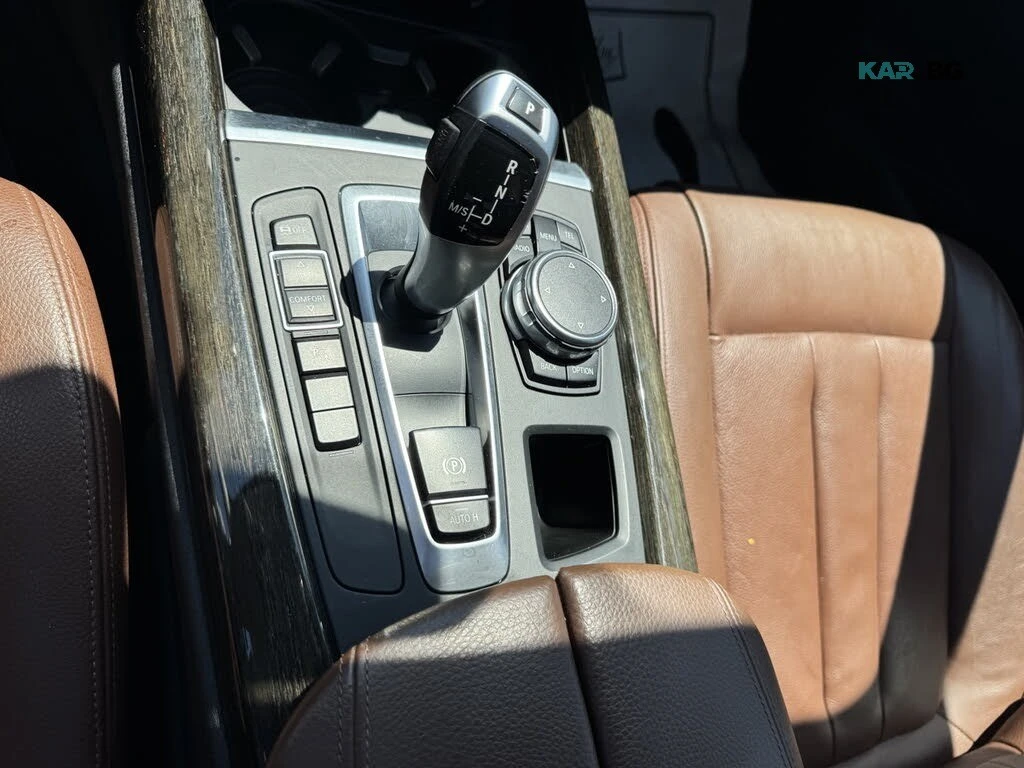 BMW X5 35d * АвтоКредит * (ЦЕНА ДО БГ), снимка 16 - Автомобили и джипове - 55983809