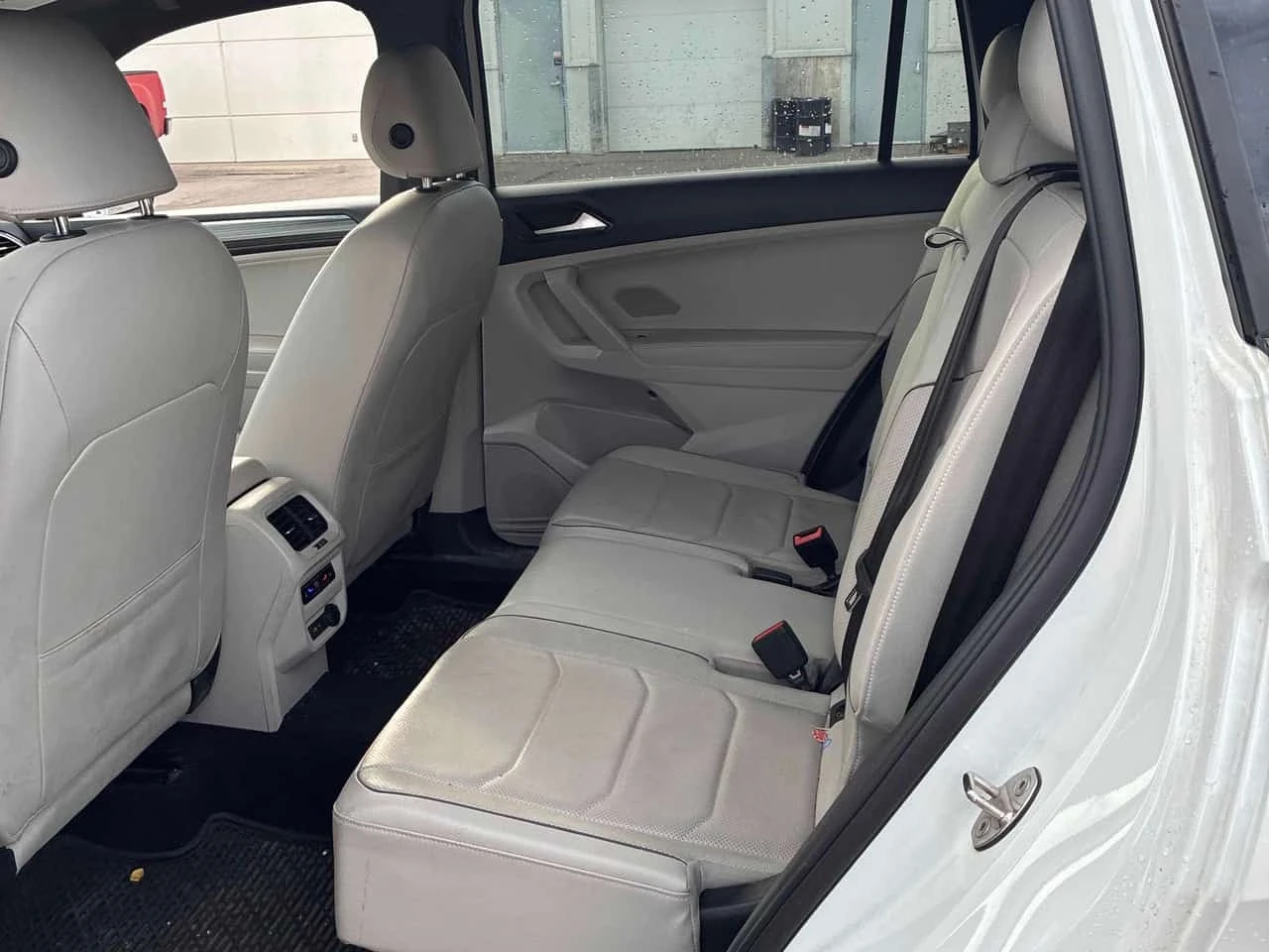 VW Tiguan Highline R Line/����/�������/CARFAX/����������� | Mobile.bg � ����������� 15