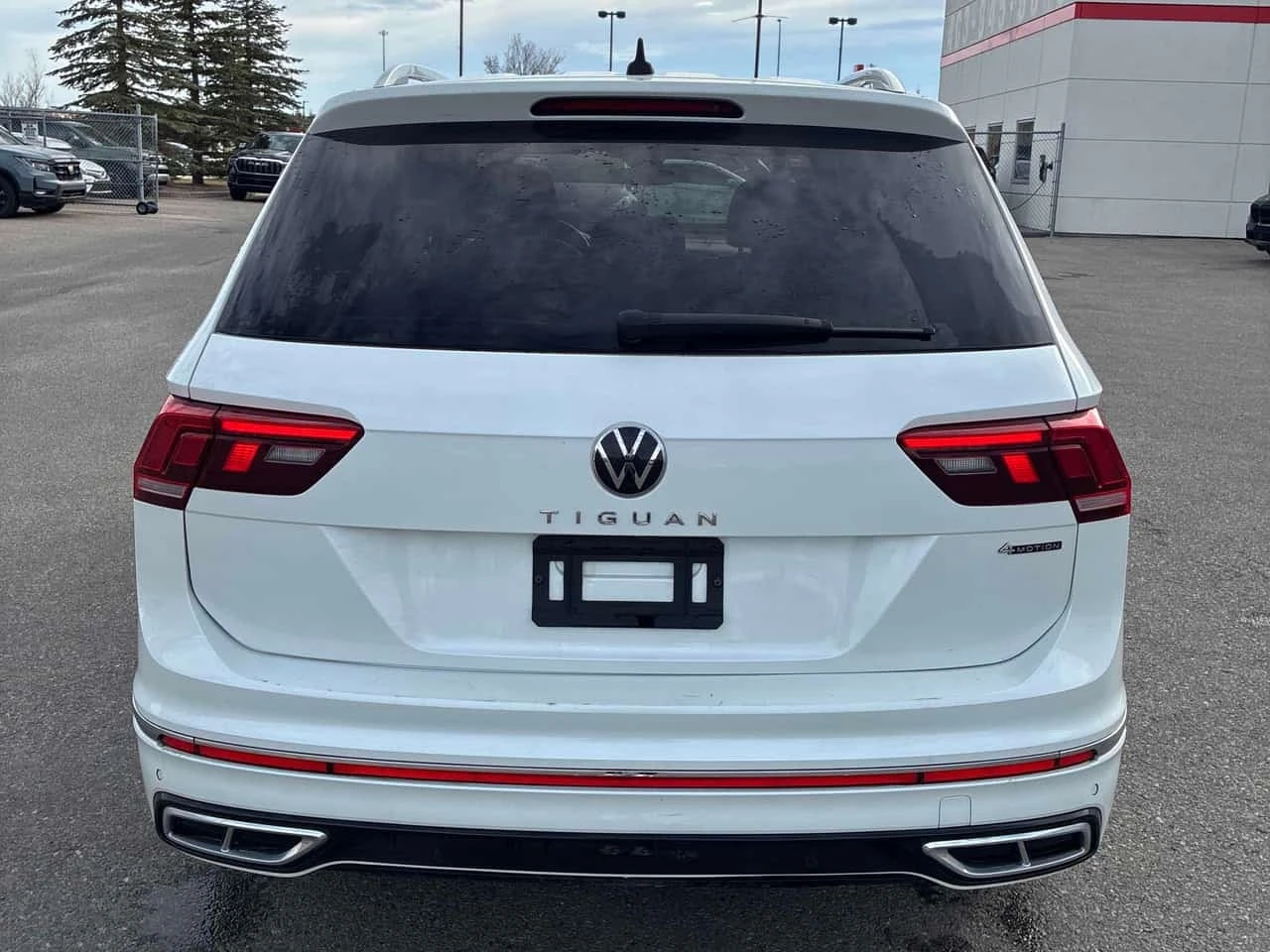 VW Tiguan Highline R Line/����/�������/CARFAX/����������� | Mobile.bg � ����������� 4