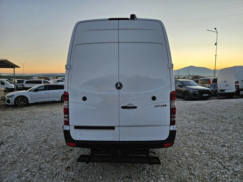 Mercedes-Benz Sprinter 319 Макси, Клима, Автомат, снимка 4 - Бусове и автобуси - 48731836