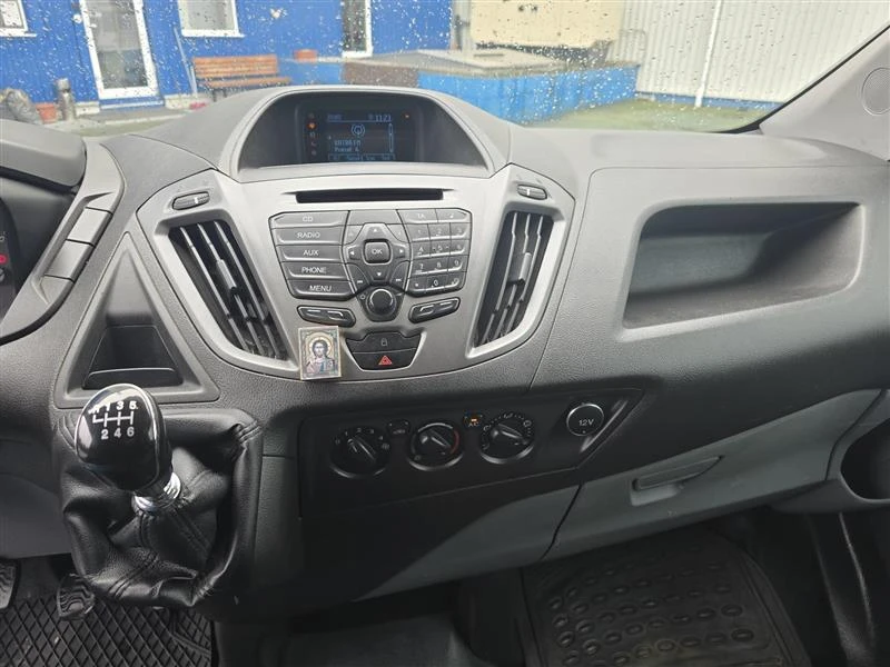 Ford Transit Custom, снимка 4 - Бусове и автобуси - 53402562