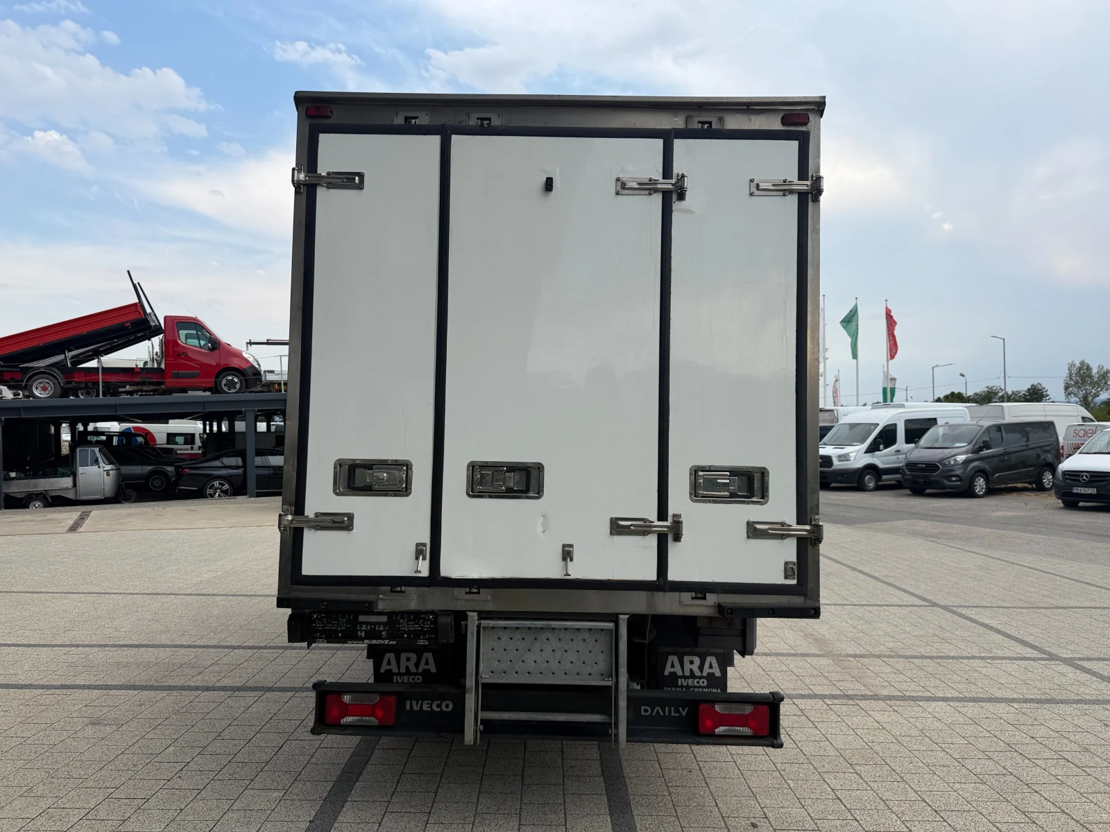 Iveco Daily 60C15 Хладилен + ток 4.10м.  Euro 6B , снимка 7 - Камиони - 55884883