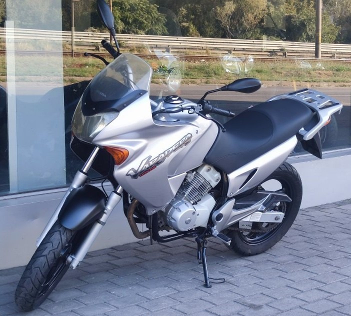 Honda Varadero 125, снимка 1 - Мотоциклети и мототехника - 46355451