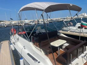 Моторна яхта Sea Ray 230, снимка 10