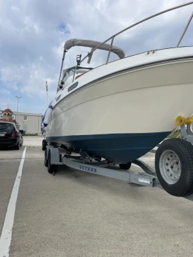 Моторна яхта Sea Ray 230 | Auto.bg — изображение 12