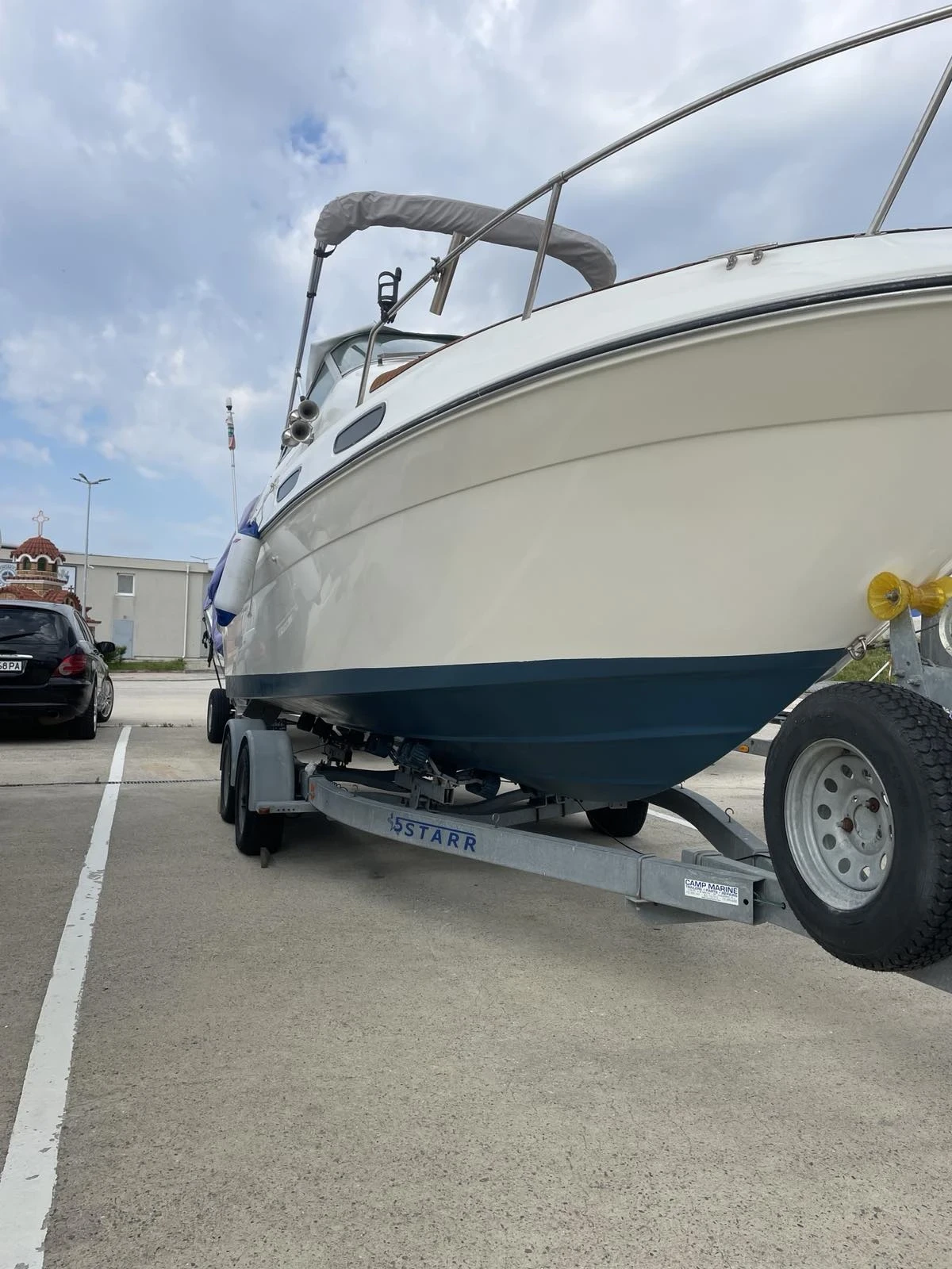 Моторна яхта Sea Ray 230, снимка 12 - Воден транспорт - 54002726