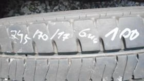 Гуми, снимка 1