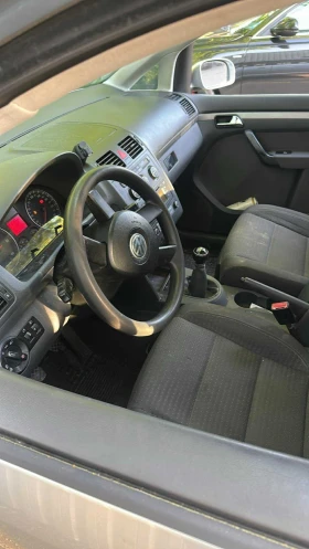 VW Touran 2.0 TDI, снимка 12