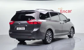 Toyota Sienna, снимка 2
