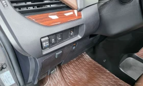 Toyota Sienna, снимка 17