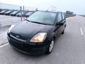 Ford Fiesta 1.3i 70к.с. 2006г, снимка 2