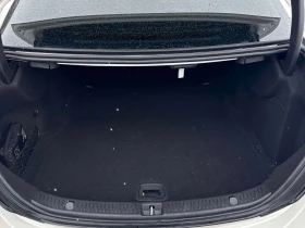 Mercedes-Benz E 400 CARFAX - 20900 € / 40876.85 лв. - 18157188 9