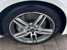 Mercedes-Benz E 400 CARFAX - 20900 € / 40876.85 лв. - 18157188 5