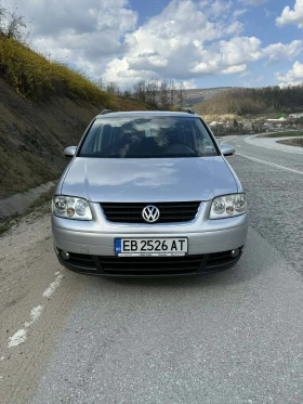 VW Touran 2.0 TDi 6+ 1 места Highline