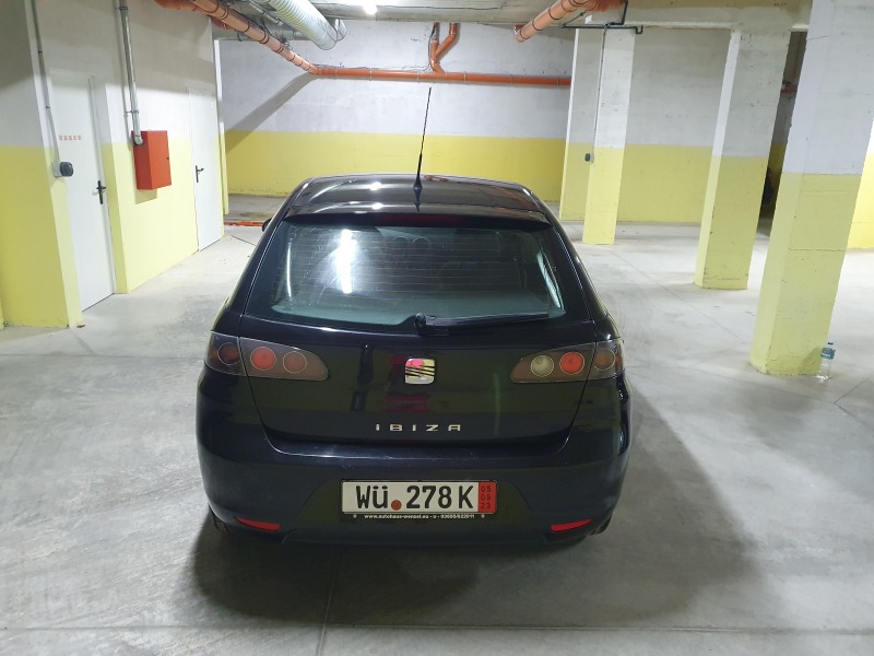 Seat Ibiza 1.4i Facelift, снимка 4 - Автомобили и джипове - 42589567